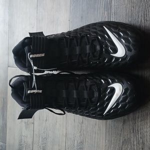 Nike force savage pro